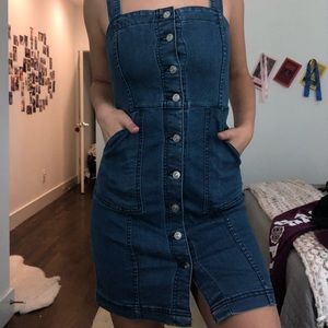 Denim buttoned dress💙